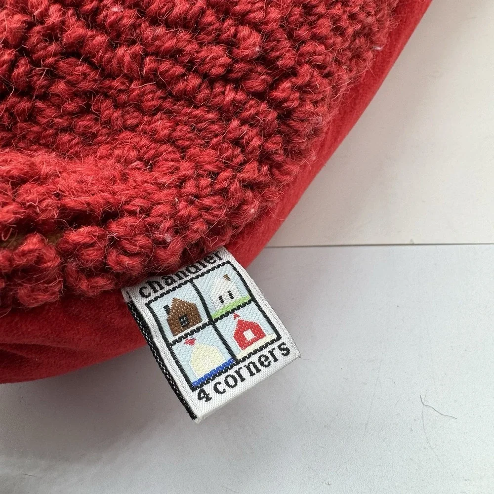 Chandler 4 Corners Hand Hooked 100% Wool Pillow Santa Christmas Laura Megroz